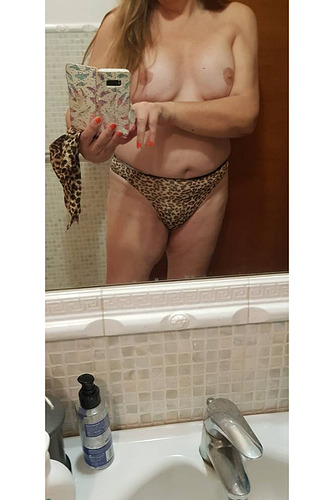 SILVIA MILF